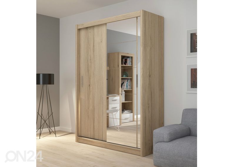 Lükandustega riidekapp suurendatud