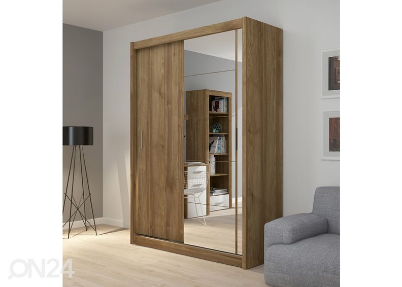 Lükandustega riidekapp suurendatud