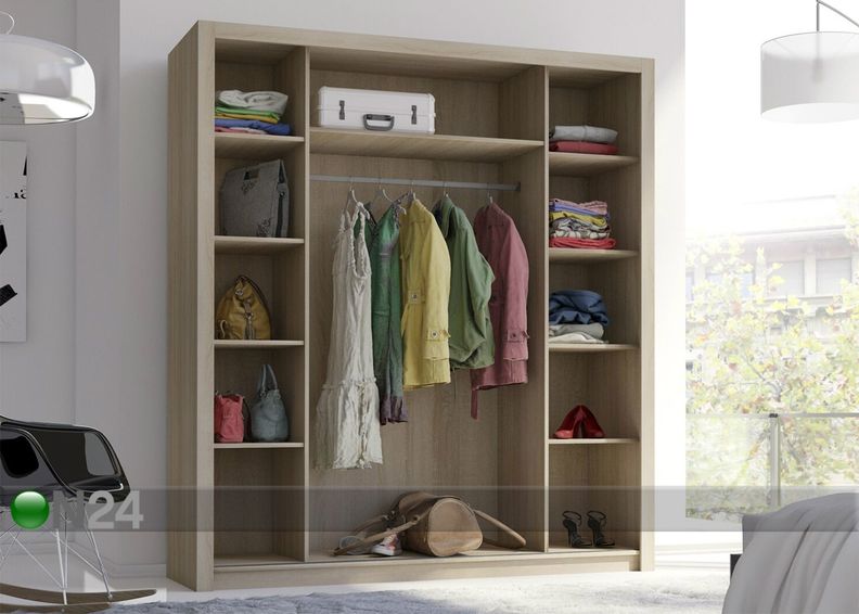 Lükandustega riidekapp suurendatud