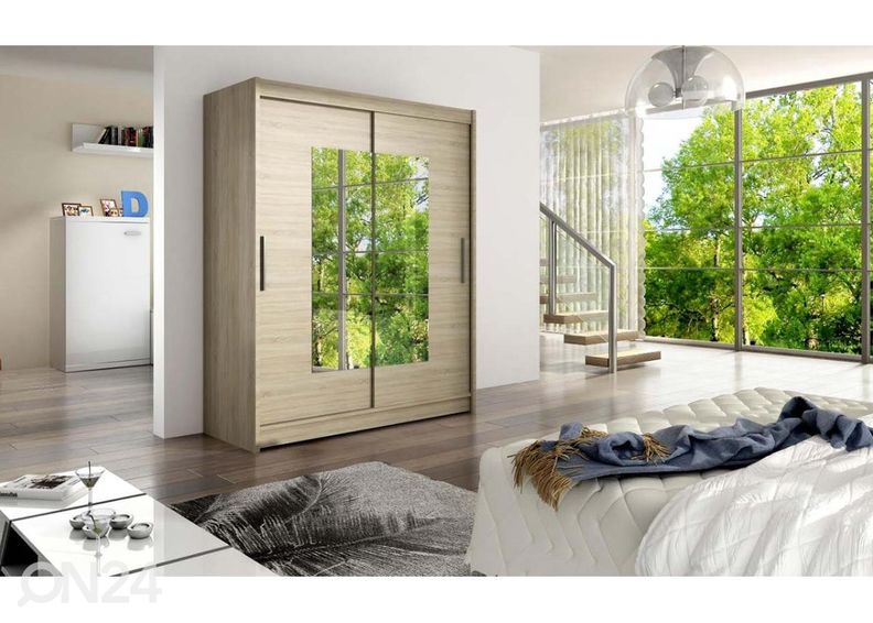 Lükandustega riidekapp suurendatud