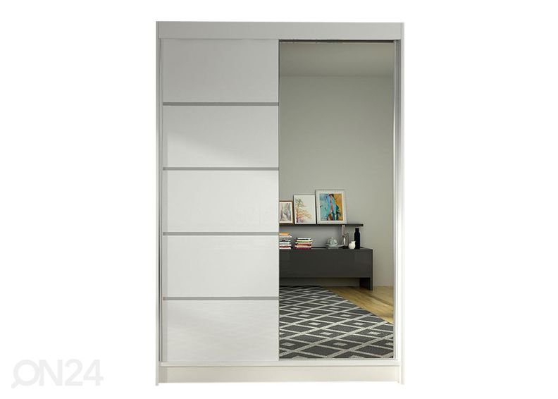 Lükandustega riidekapp suurendatud