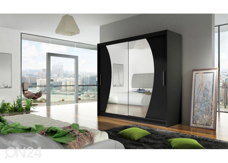 Lükandustega riidekapp suurendatud