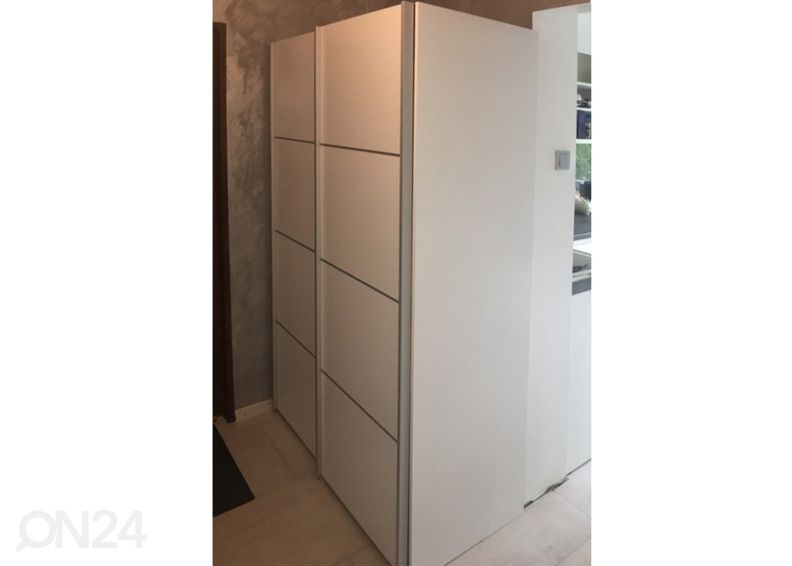 Lükandustega riidekapp Verona suurendatud