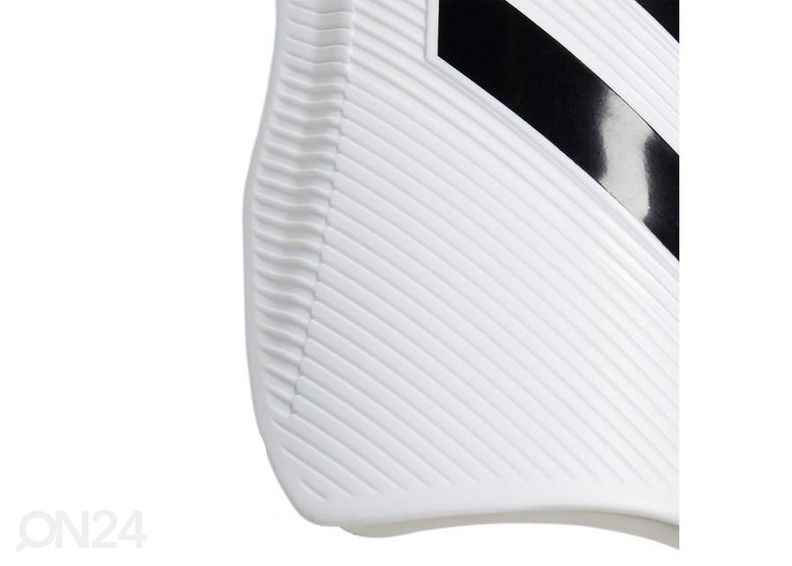 Meeste jalgpalli säärekaitsmed Adidas Tiro SG EU Club suurendatud