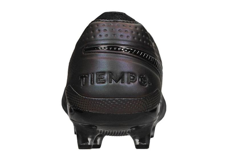 Meeste jalgpallijalatsid kunstmuru Nike Legend 8 Elite AG-Pro M BQ2696-010 suurendatud