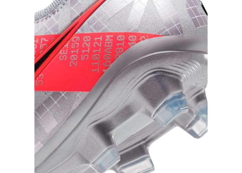 Meeste jalgpallijalatsid muru Nike Legend 8 Elite Fg M CW0518-906 suurendatud