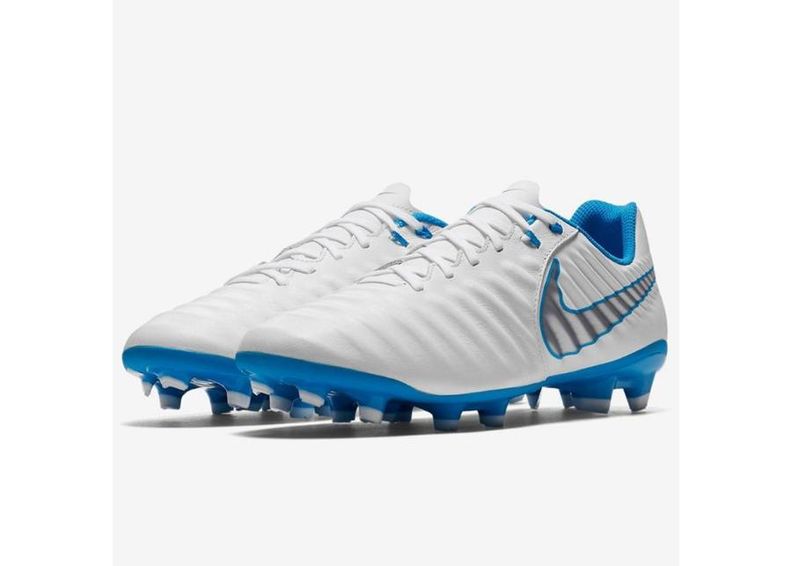 Meeste jalgpallijalatsid muru Nike Tiempo Legend 7 Academy FG M AH7242-107 suurendatud