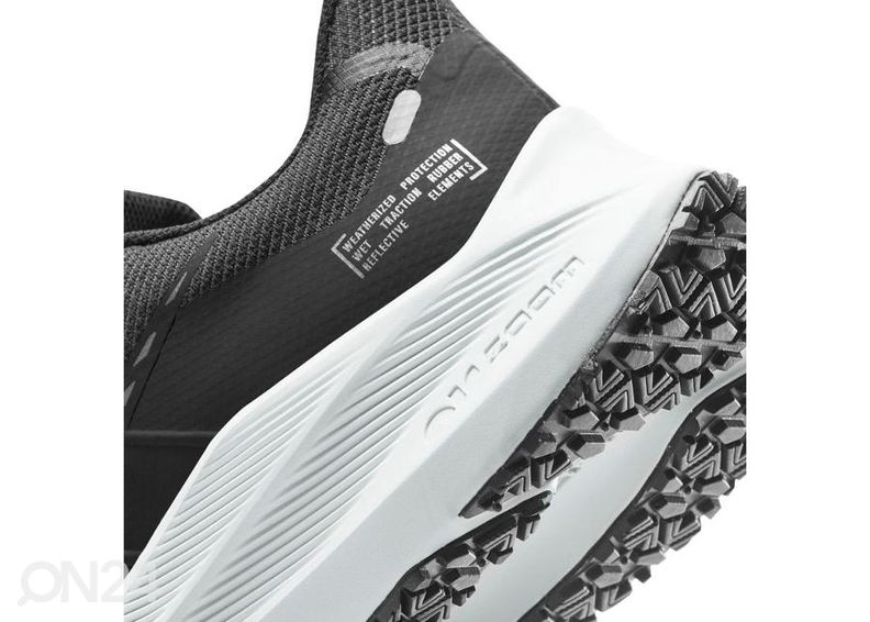 Meeste jooksujalatsid Nike Zoom Winflo 7 Shield CU3870-001 suurendatud