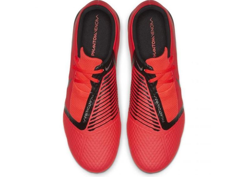 Meeste kunstmuru jalgpallijalatsid Nike Phantom Venom Academy TF M AO0571-600 suurendatud