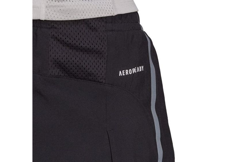 Meeste lühikesed treeningpüksid Adidas Saqturday Split M FM7632 suurendatud