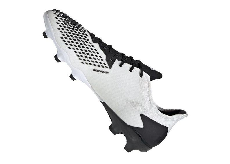 Meeste muru jalgpallijalatsid Adidas Predator 20.2 FG Low M FW9199 suurendatud