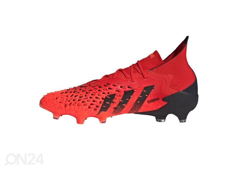 Meeste muru jalgpallijalatsid Adidas Predator Freak.1 FG suurendatud