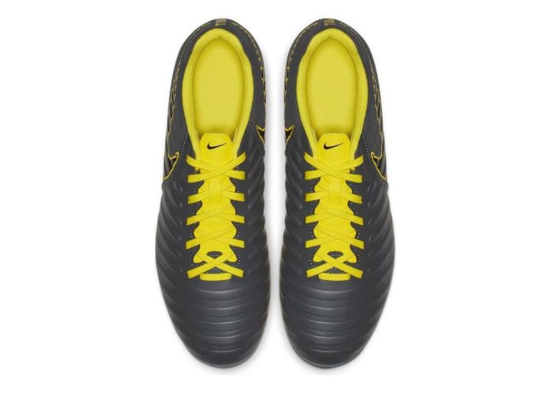 Meeste muru jalgpallijalatsid Nike Tiempo Legend 7 Club SG M AH8800-070 suurendatud