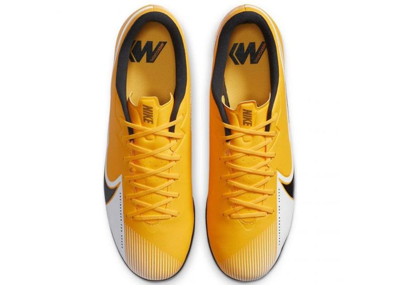 Meeste saali jalgpallijalatsid Nike Mercurial Vapor 13 Academy M IC AT7993 801 suurendatud