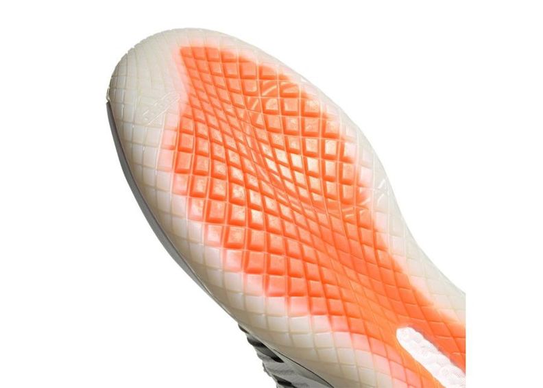 Meeste saali treeningjalatsid Adidas Stabil Next Gen M FU8317 suurendatud