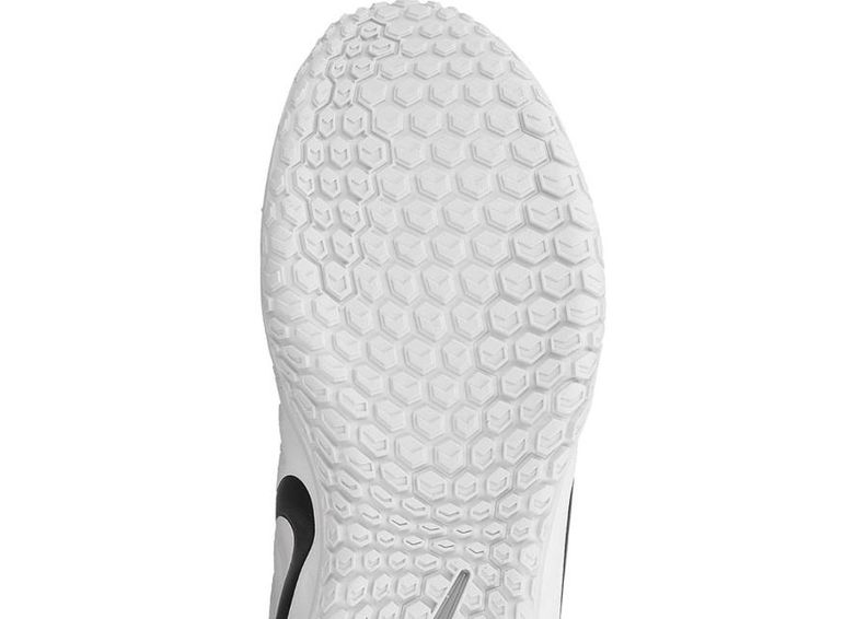 Meeste treeningjalatsid Nike Air Pernix M 818970-100 suurendatud