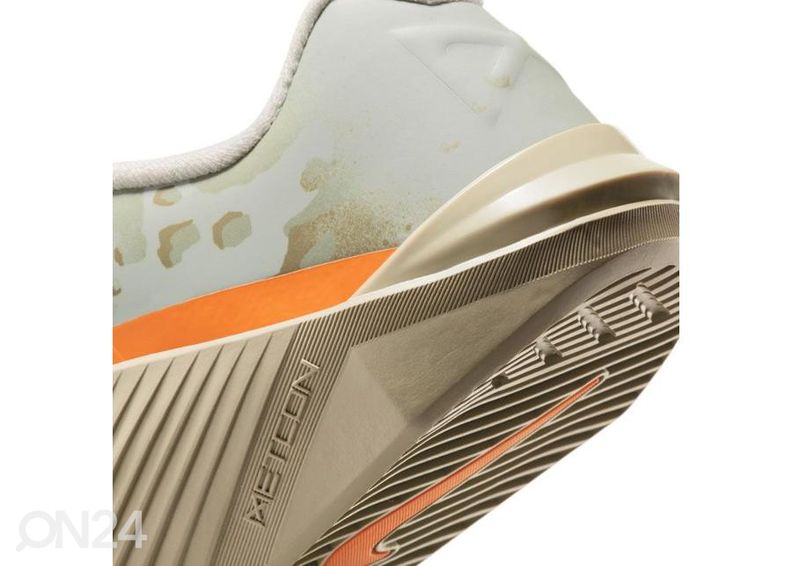 Meeste treeningjalatsid Nike Metcon 6 M CK9388-028 suurendatud