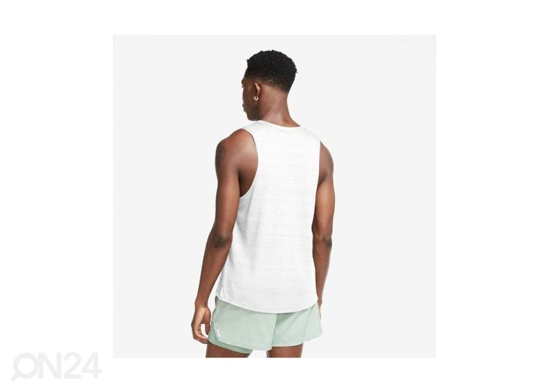 Meeste treeningmaika Nike Dri-FIT Miler suurendatud