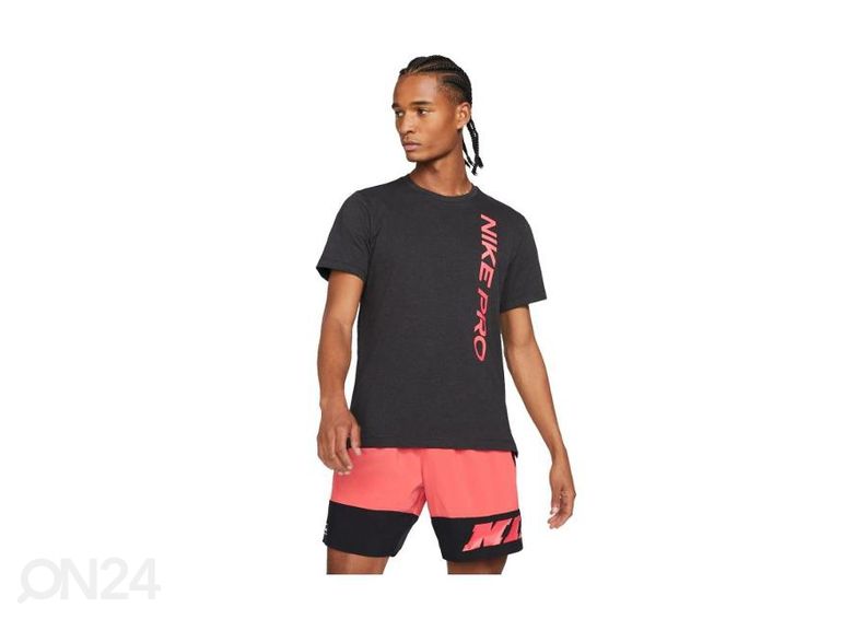 Meeste treeningsärk Nike Pro suurendatud
