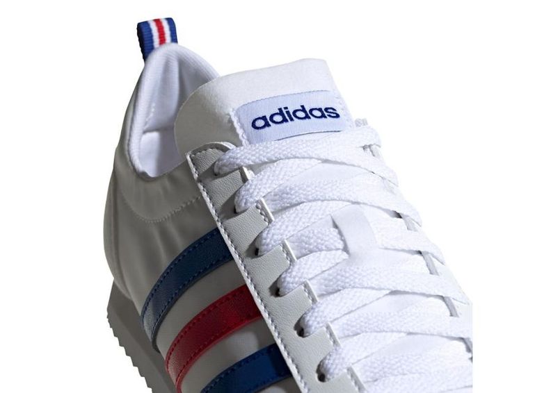 Meeste vabaajajalatsid Adidas VS Jog M FX0094 suurendatud