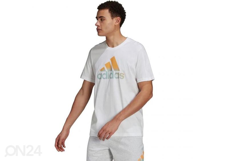Meeste vabaajasärk Adidas Essentials suurendatud