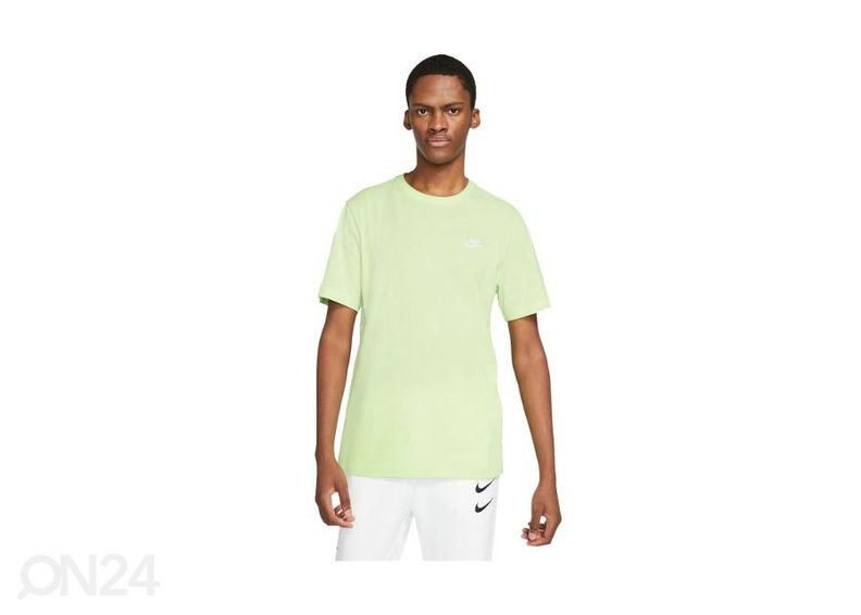 Meeste vabaajasärk Nike NSW Club suurendatud