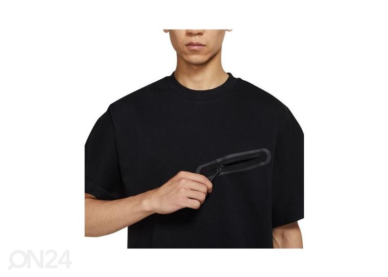 Meeste vabaajasärk Nike NSW Dri-FIT Tech Essentials suurendatud