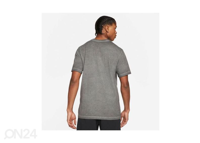 Meeste vabaajasärk Nike NSW Like Nike suurendatud