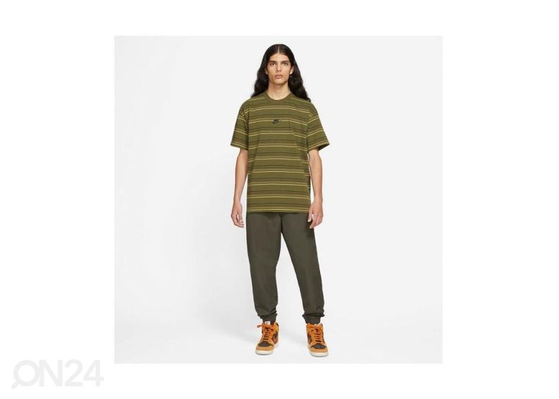 Meeste vabaajasärk Nike NSW Premium Essentials suurendatud