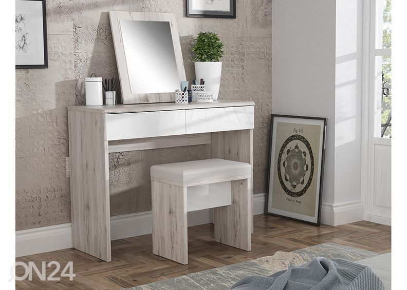 Meigilaua komplekt suurendatud