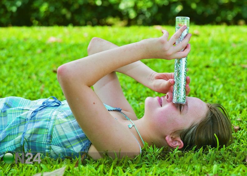 Meisterda ise kaleidoskoop suurendatud