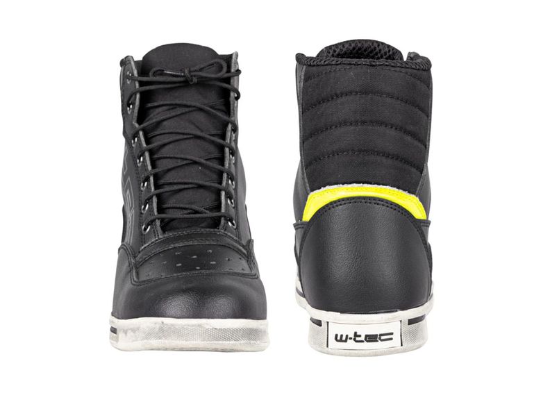 Mootorratta jalatsid W-TEC Culabus suurendatud