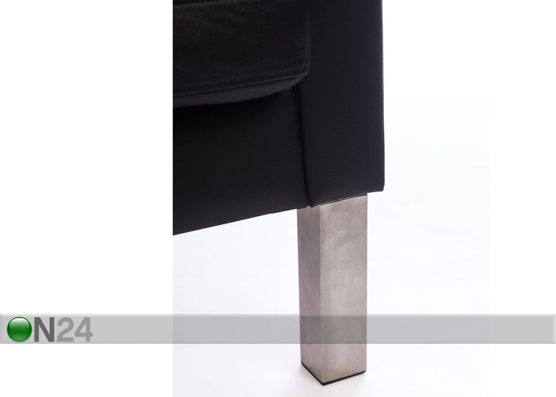 Nahast tugitool Boss suurendatud