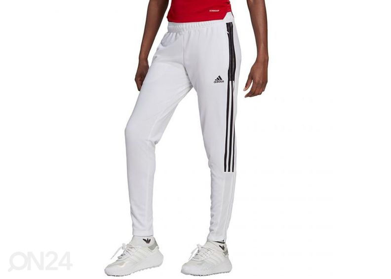 Naiste dressipüksid Adidas Tiro Trackpant suurendatud