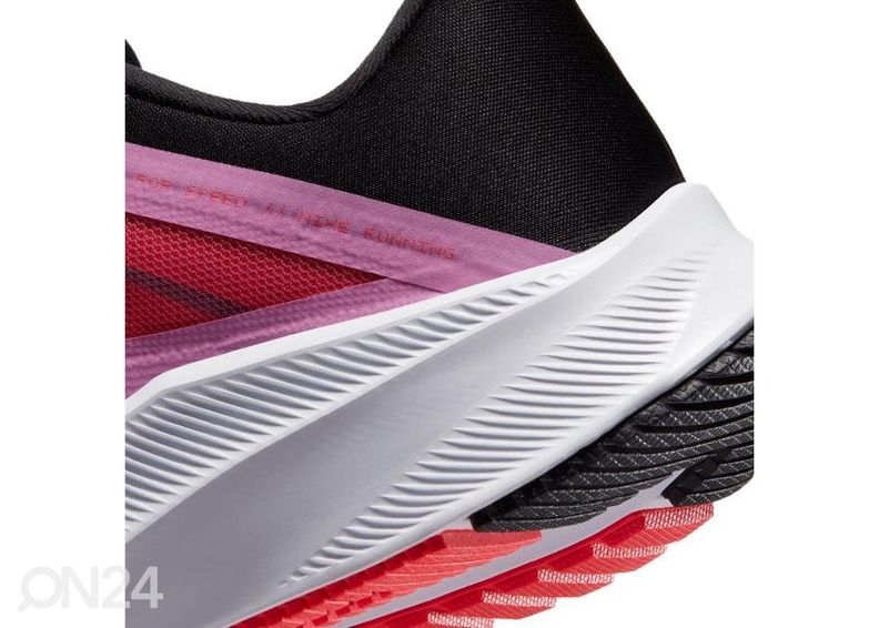 Naiste jooksujalatsid Nike Quest 3 W CD0232-600 suurendatud