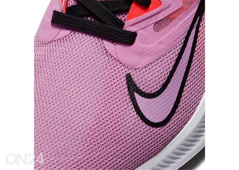 Naiste jooksujalatsid Nike Quest 3 W CD0232-600 suurendatud