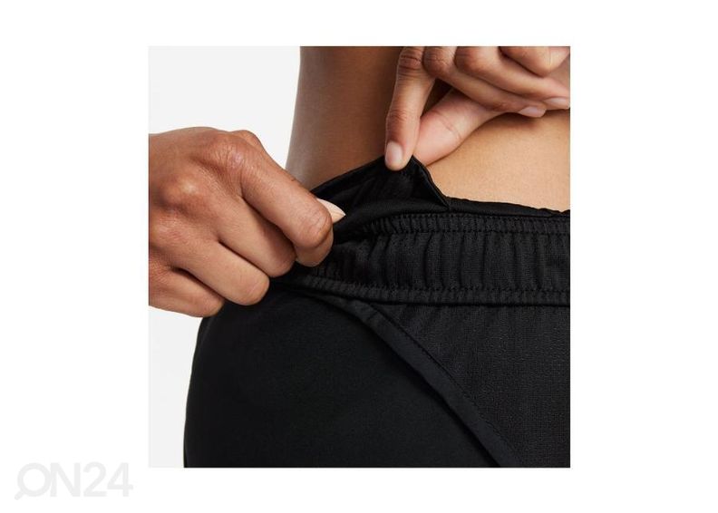 Naiste lühikesed jooksupüksid Nike Dri-FIT Tempo Race suurendatud
