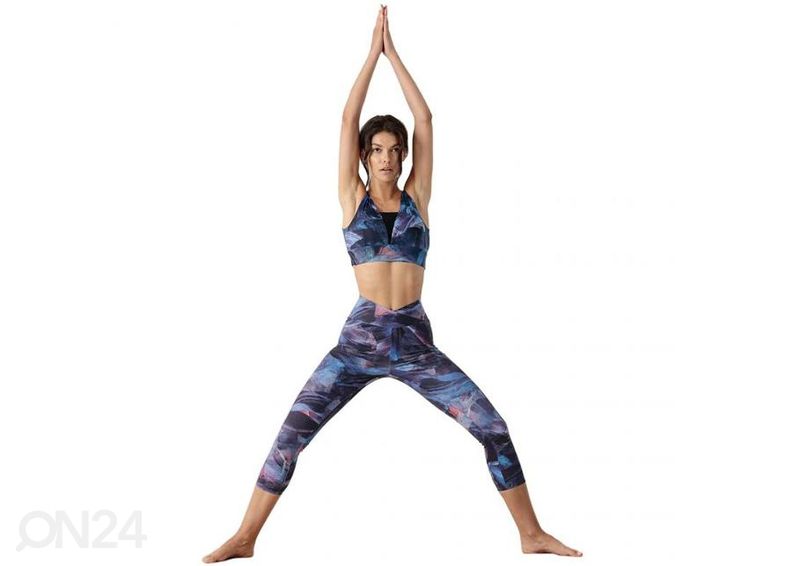 Naiste spordirinnahoidja 4F suurendatud