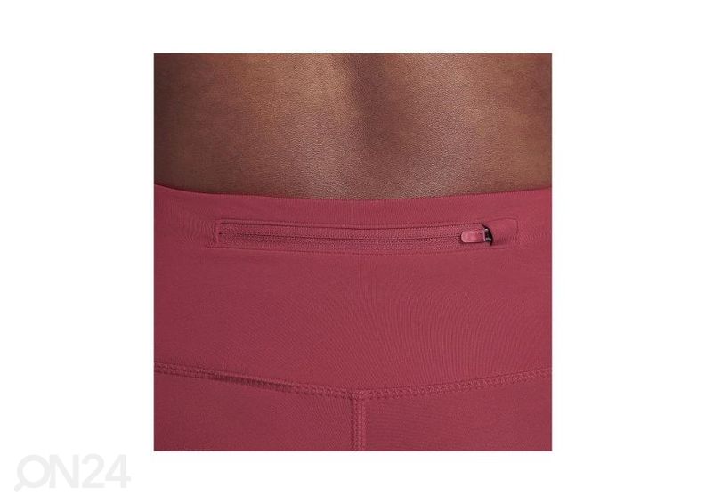 Naiste treeningretuusid Nike Fast suurendatud