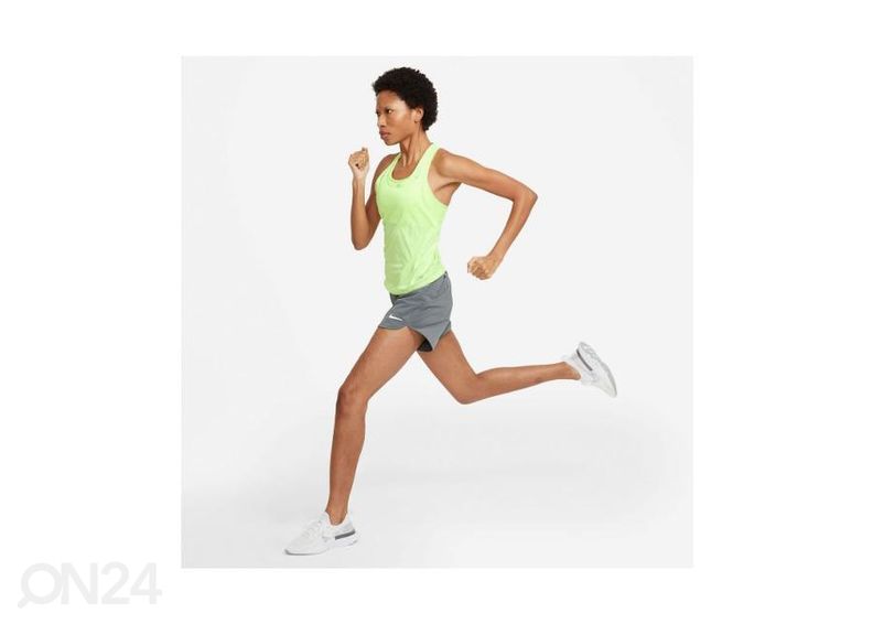 Naiste treeningsärk Nike Miler suurendatud