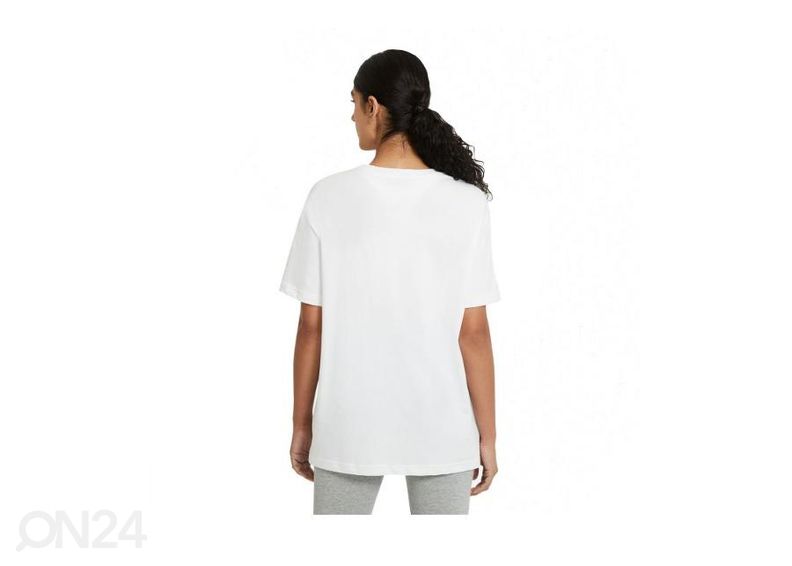 Naiste vabaajasärk Nike NSW Boy Swoosh suurendatud