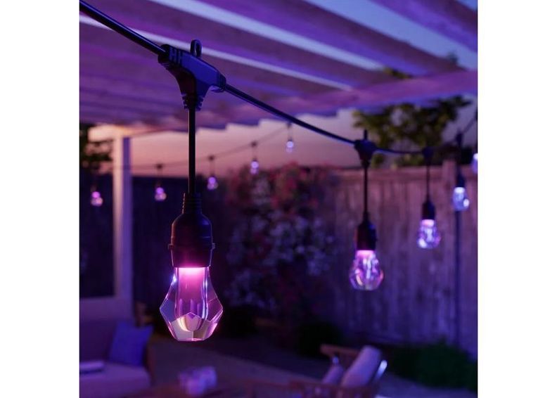 Nanoleaf Essentials Matter nutikas mitmevärviline välisvalgusti – 15 m stardikomplekt suurendatud