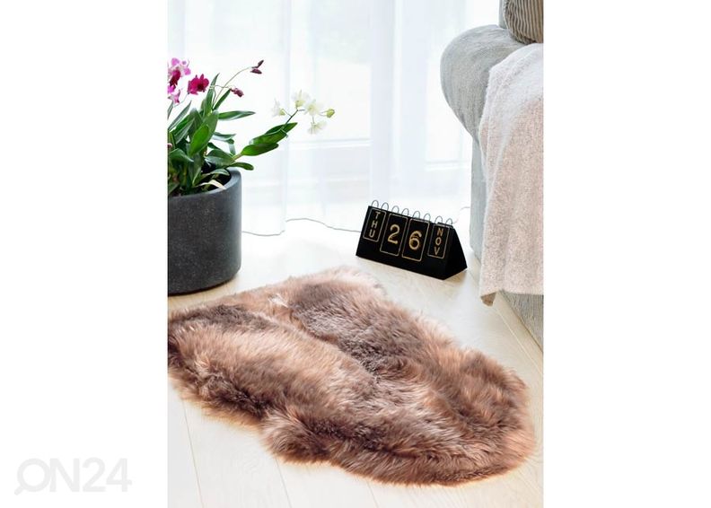Naturaalne lambanahk Merino caramel M ±60x90 cm suurendatud