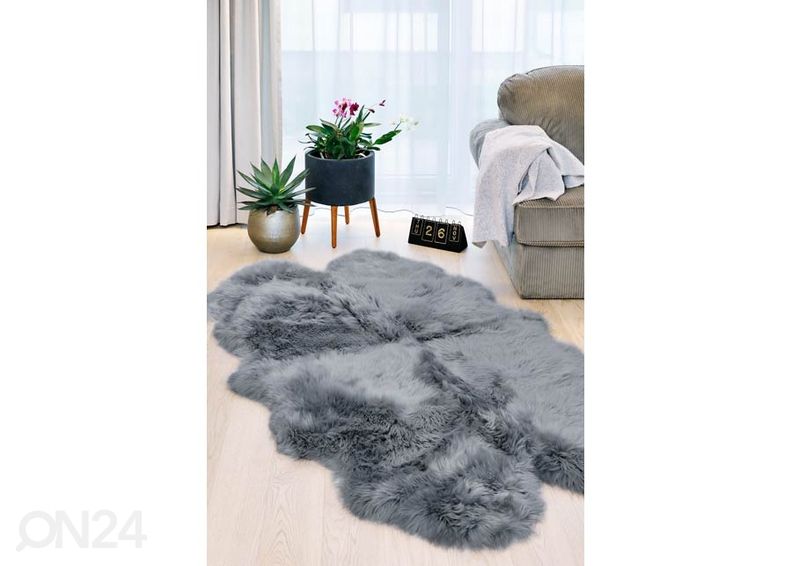 Naturaalne lambanahk Merino grey Quatro ±90x180 cm suurendatud