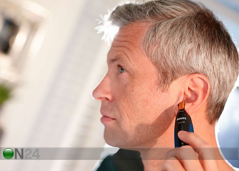 Nina-, kõrva- ja kulmukarvade lõikur Philips + maniküürikomplekt suurendatud