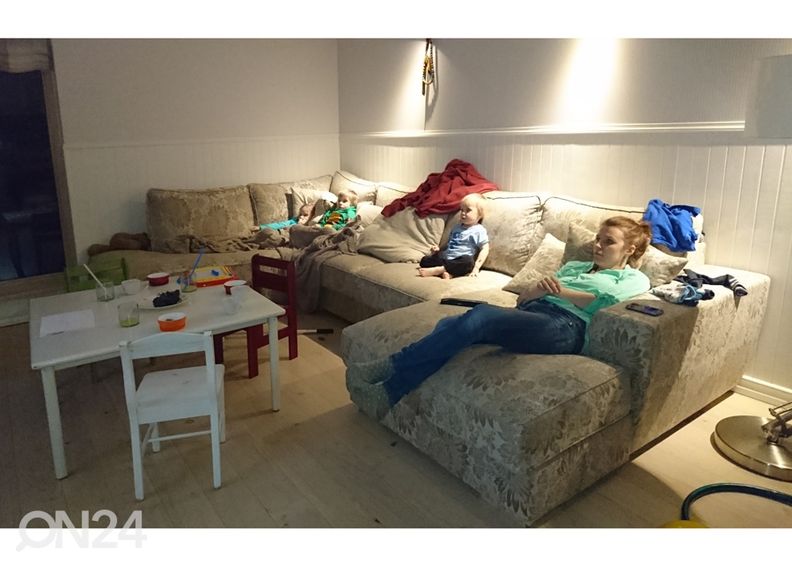 Nurgadiivan Dora Jumbo suurendatud