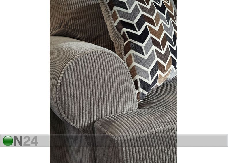 Nurgadiivan Jin suurendatud