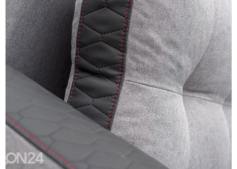 Nurgadiivanvoodi suurendatud