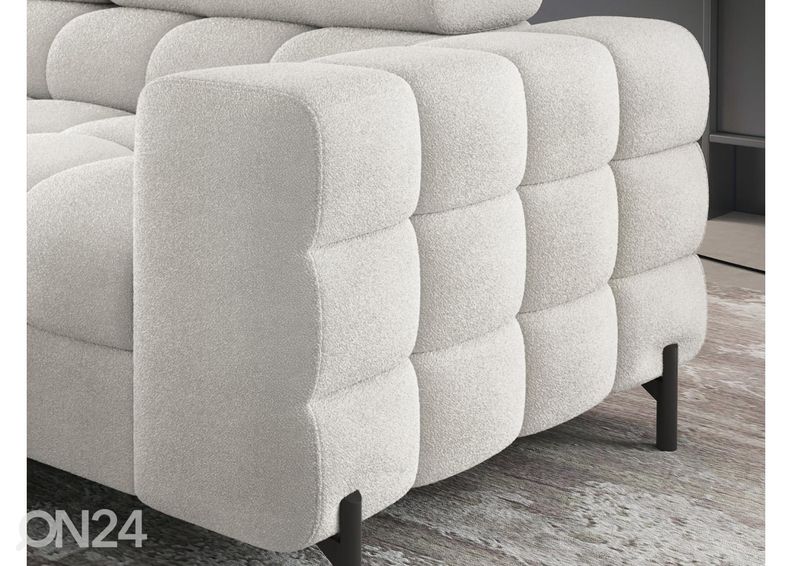 Nurgadiivanvoodi Cortina suurendatud