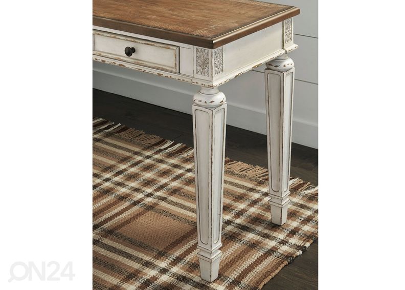 Nurgakirjutuslaud suurendatud